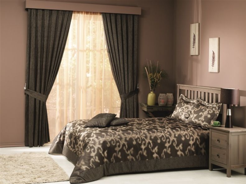 Komplekt-iz-shtor-i-pokryivala-dlya-spalni-18
