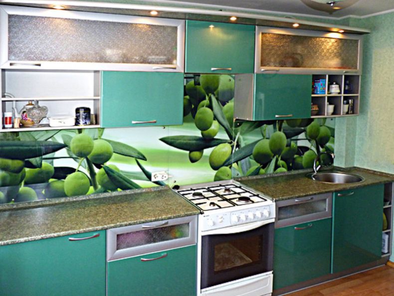 fartuk-dlya-kuhni-s-olivkami