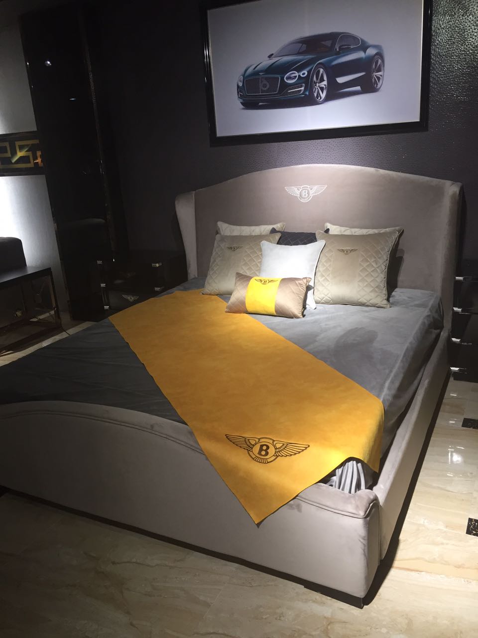 krovati-dlya-spalni-foto