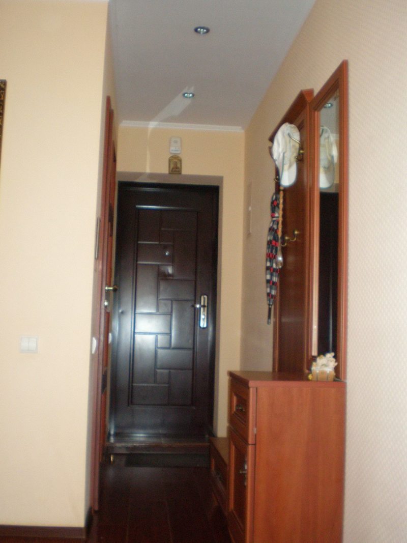 Прихожая в хрущевке (4)