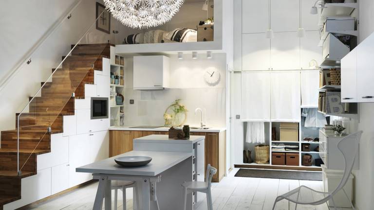 biala-kuchnia-ocieplona-drewnem-2