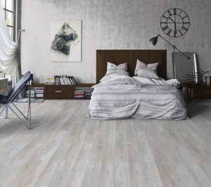 Какие напольные покрытия лучше для прихожей частного дома